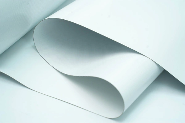 La guía definitiva para la lona de PVC: aplicaciones y beneficios