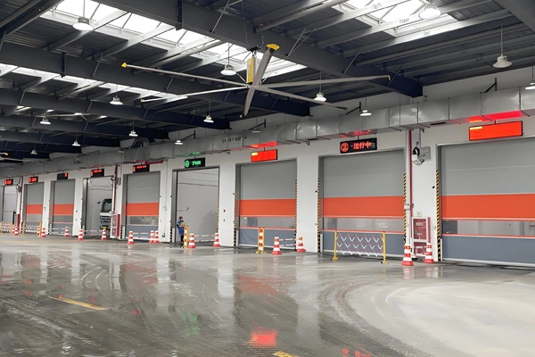 La versatilidad de la lona de la industria del PVC en varios sectores