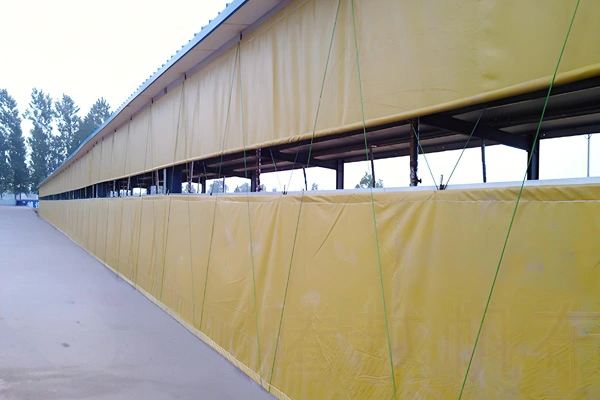 Características de la lona de la raza del PVC