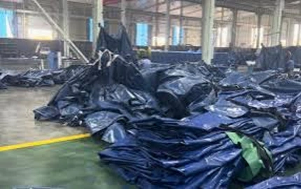 Producción de toldo de camión